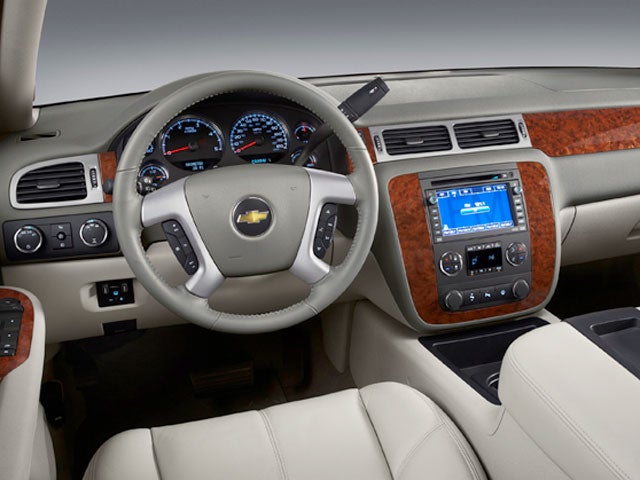 2009 Chevrolet Silverado 1500 LT photo 3
