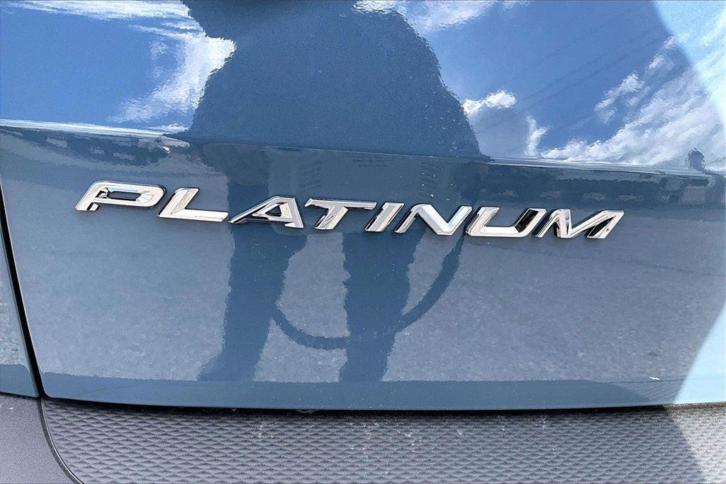 2026 Ford Escape Platinum