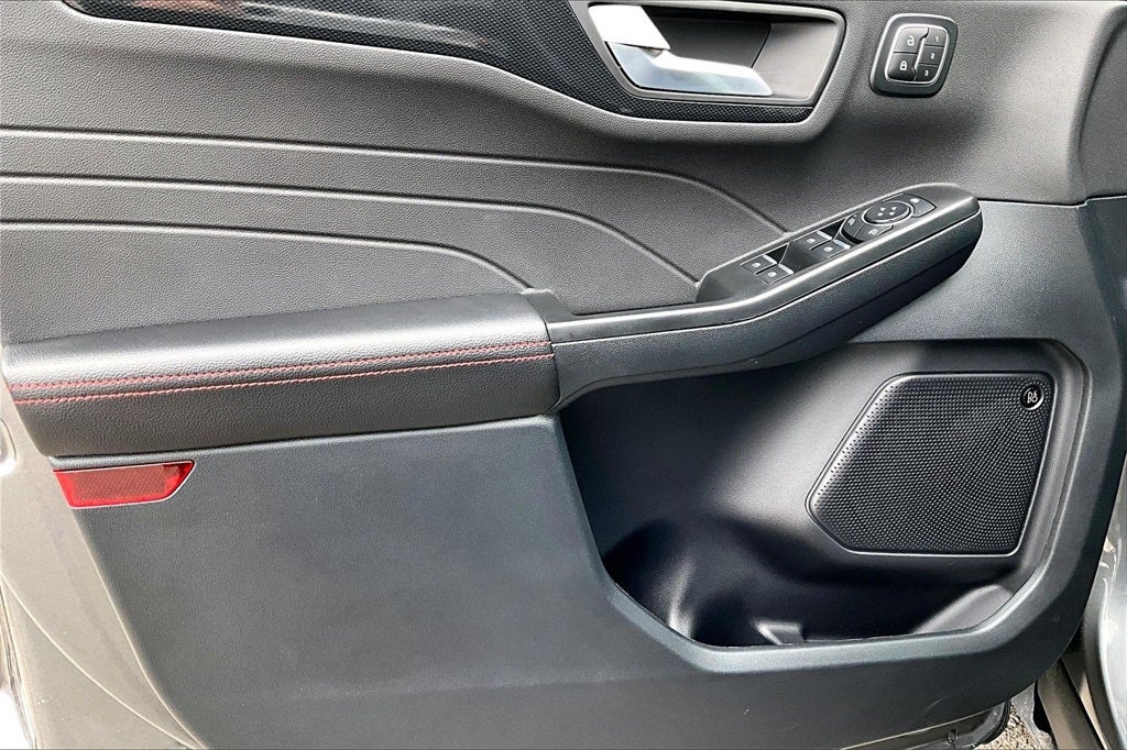 2026 Ford Escape Hybrid ST-Line Select