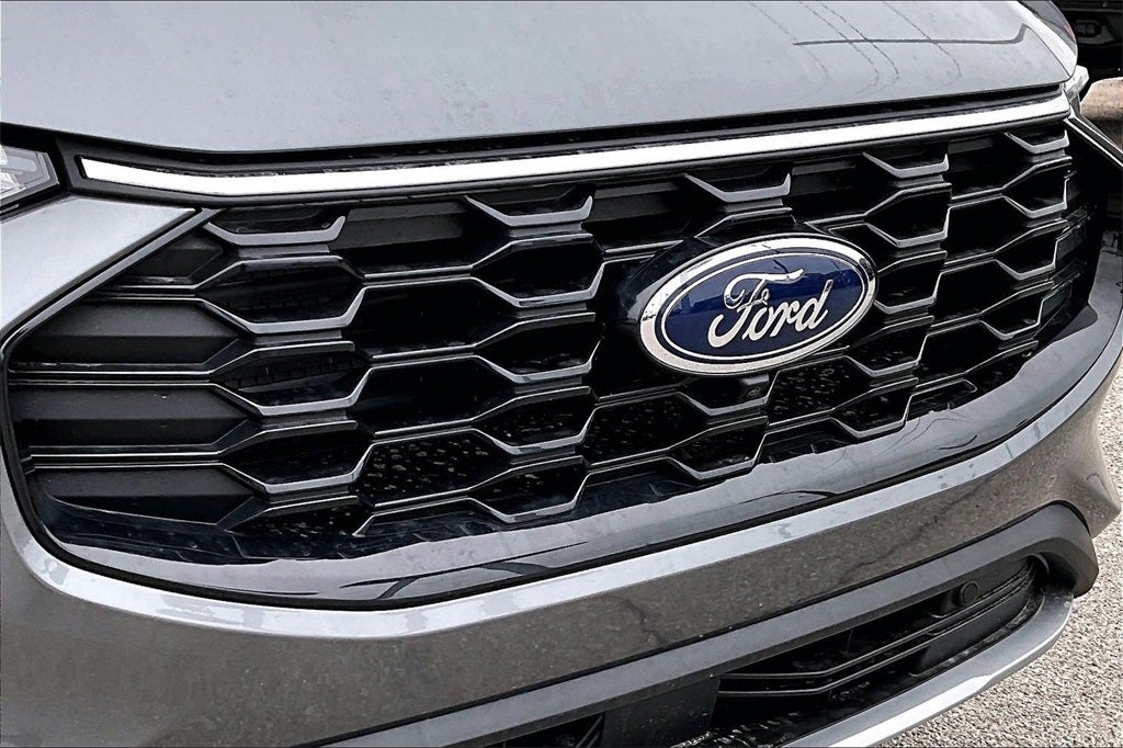 2026 Ford Escape Hybrid ST-Line Select