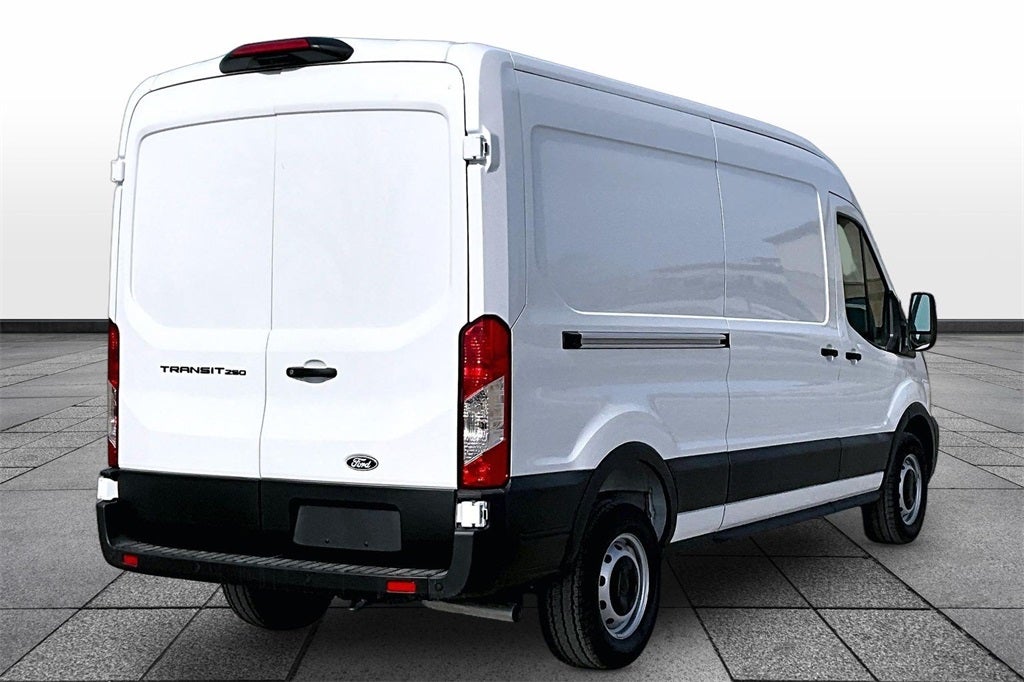 2026 Ford Transit-250 Base
