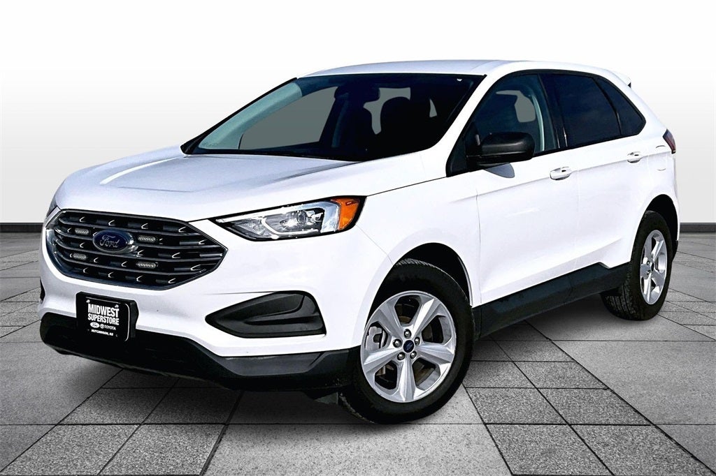 2022 Ford Edge SE