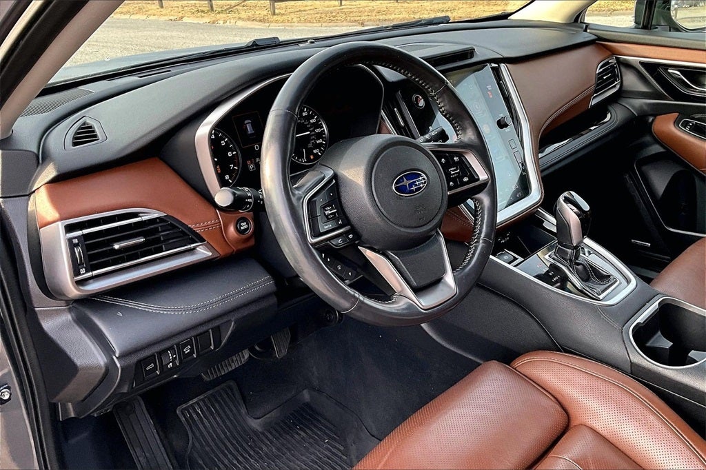 2022 Subaru Outback Touring