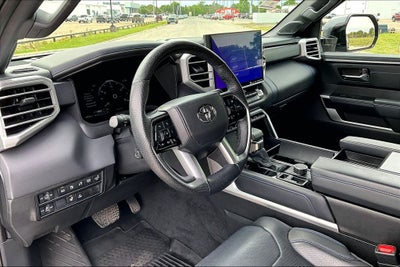 2022 Toyota Tundra Hybrid Platinum