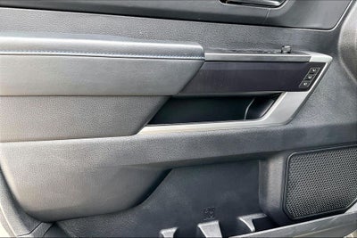2022 Toyota Tundra Hybrid Platinum