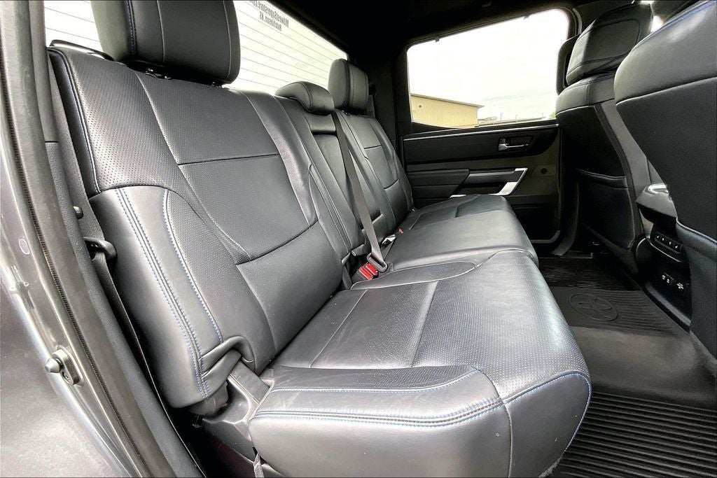 2022 Toyota Tundra Hybrid Platinum