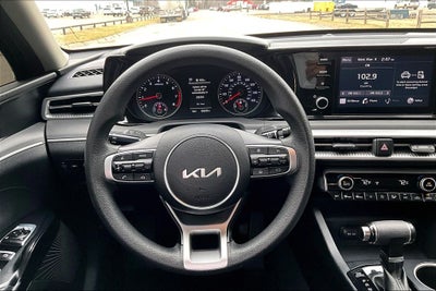 2022 Kia K5 LXS