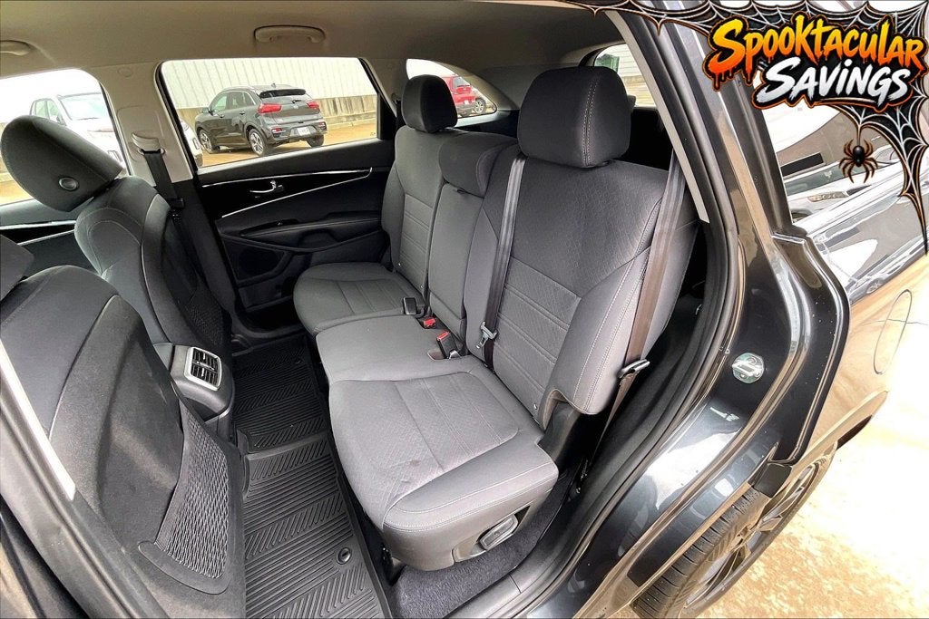 2020 Kia Sorento S