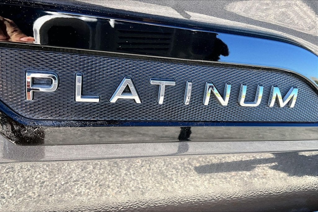 2024 Toyota Sequoia Platinum