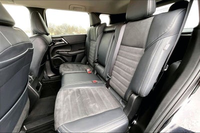 2024 Mitsubishi Outlander SE Black Edition
