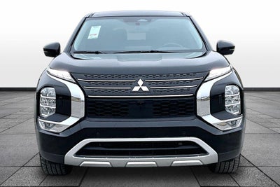 2024 Mitsubishi Outlander SE Black Edition