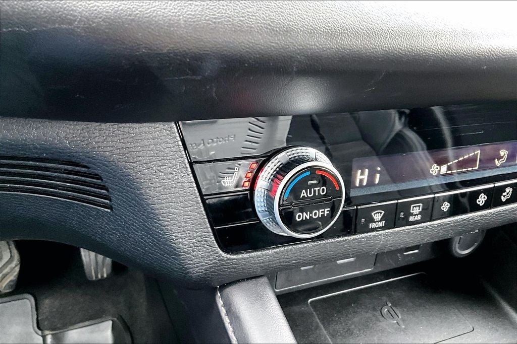 2024 Mitsubishi Outlander SE Black Edition