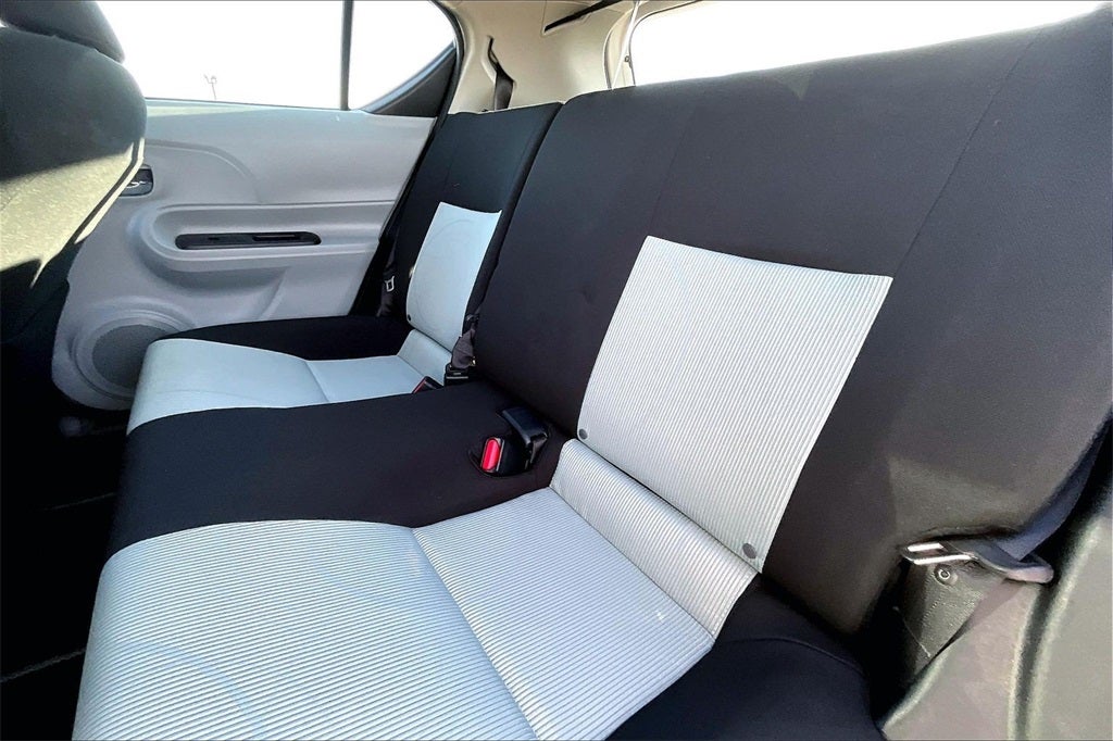 2013 Toyota Prius c Two