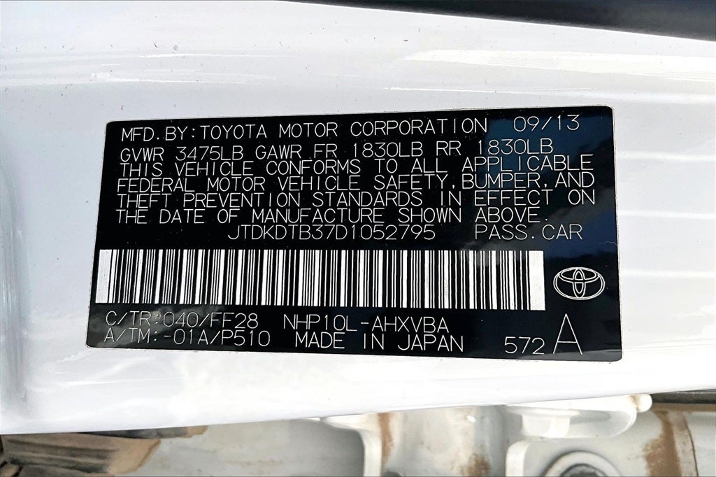 2013 Toyota Prius c Two