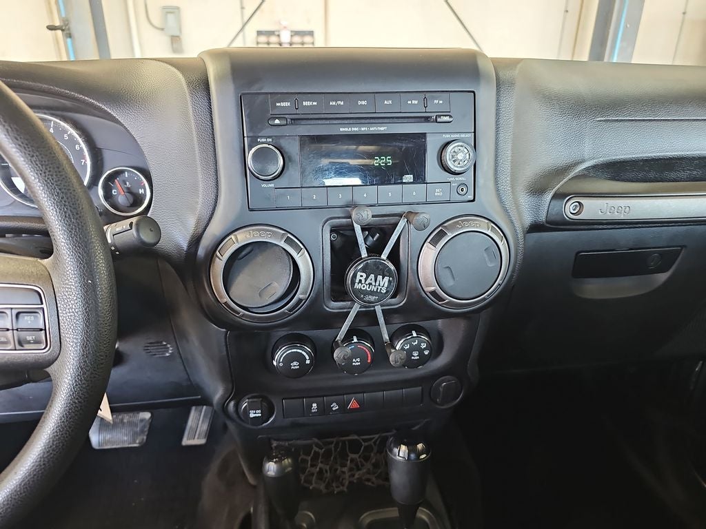 2017 Jeep Wrangler Sport