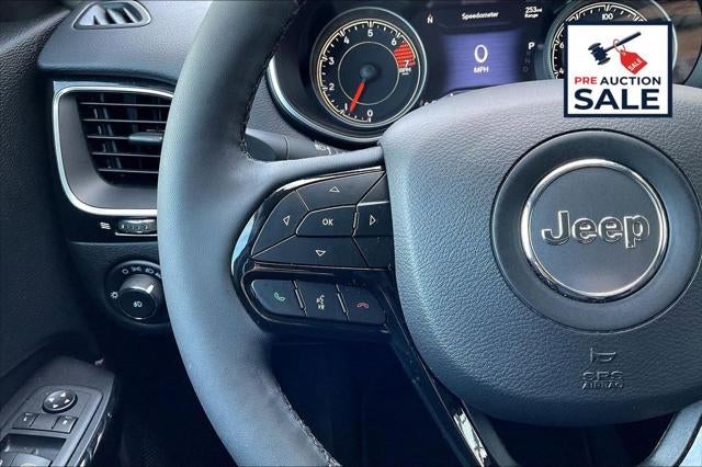 2023 Jeep Cherokee Altitude