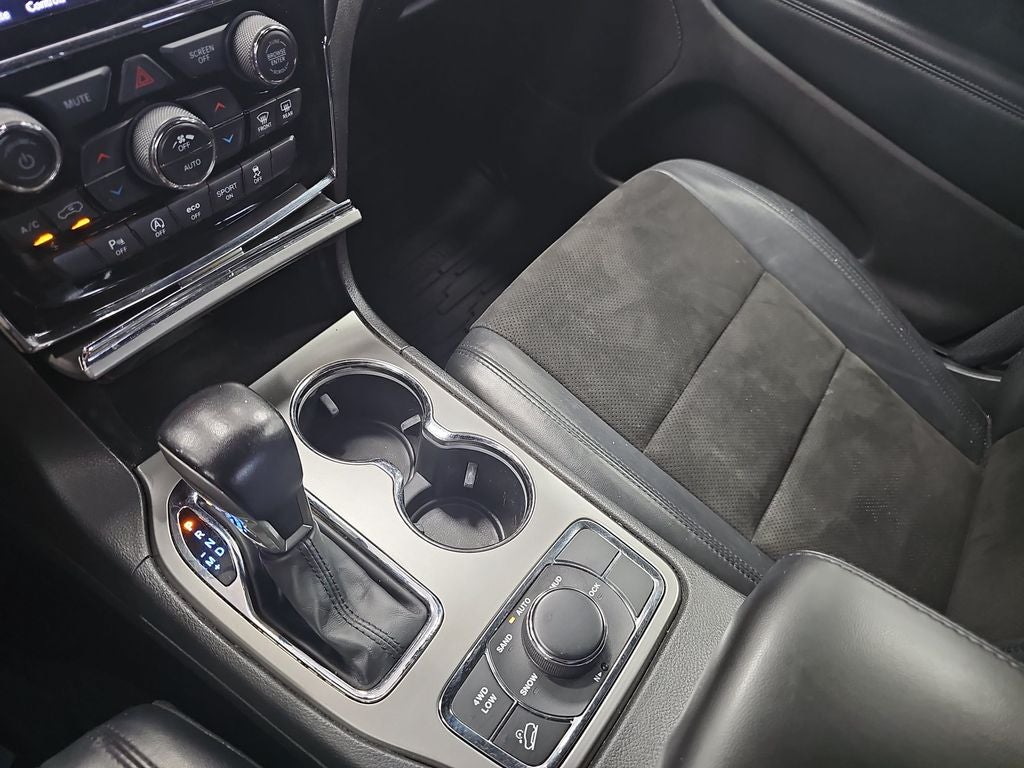 2020 Jeep Grand Cherokee Laredo