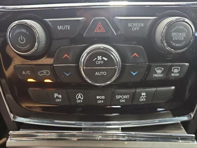 2020 Jeep Grand Cherokee Laredo