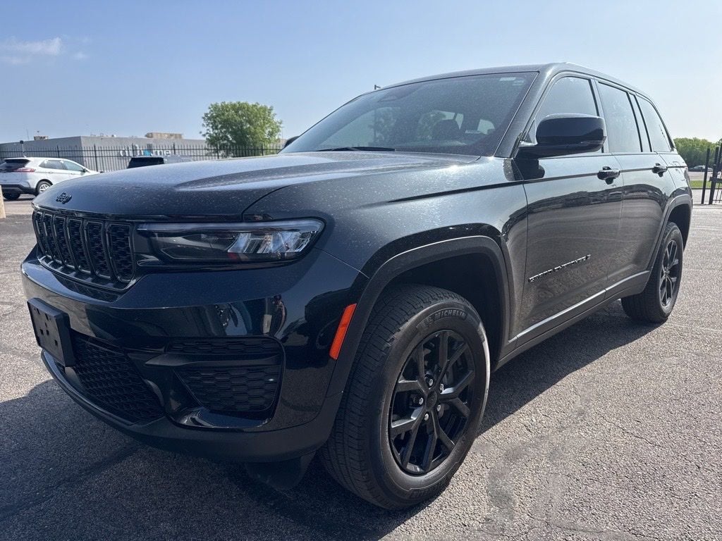 2025 Jeep Grand Cherokee Altitude