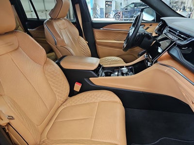 2022 Jeep Grand Cherokee Summit Reserve