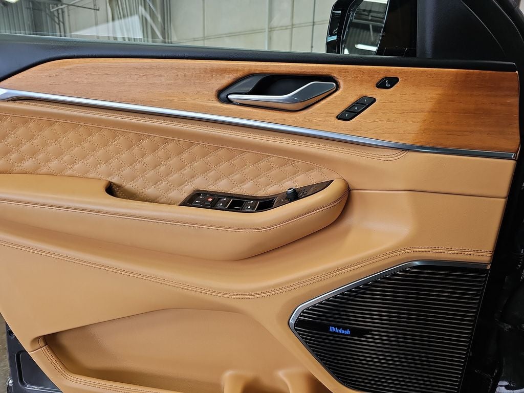 2022 Jeep Grand Cherokee Summit Reserve
