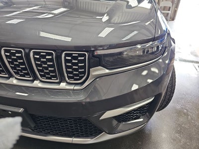 2022 Jeep Grand Cherokee Summit Reserve
