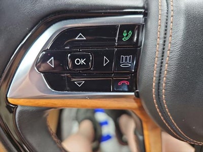 2022 Jeep Grand Cherokee Summit Reserve
