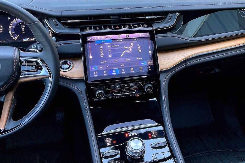 2025 Jeep Grand Cherokee L Summit