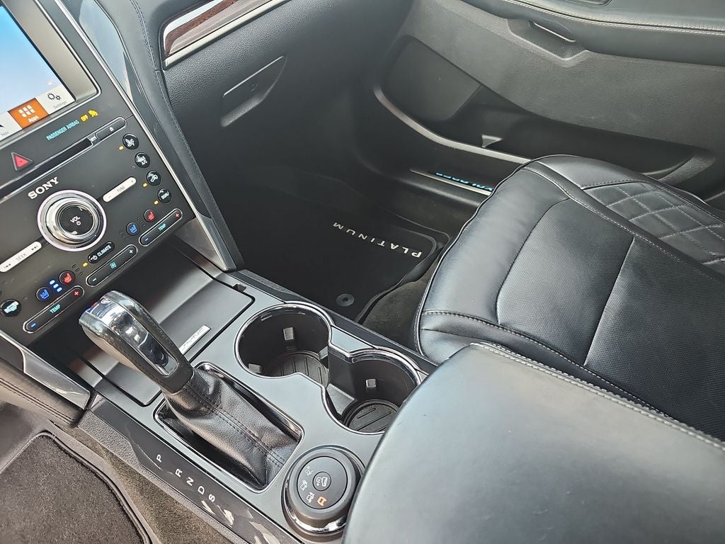 2017 Ford Explorer Platinum