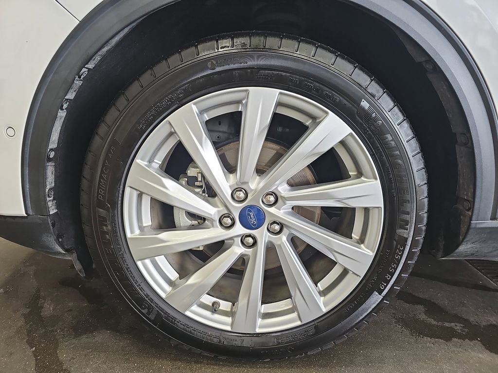 2021 Ford Escape Titanium
