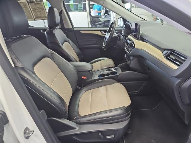 2021 Ford Escape Titanium