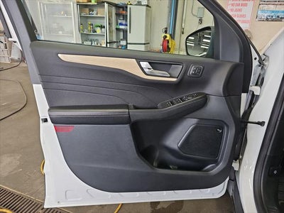 2021 Ford Escape Titanium