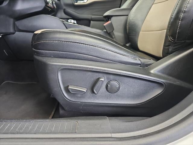 2021 Ford Escape Titanium