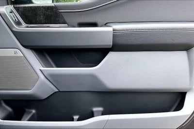 2025 Ford F-150 Flash