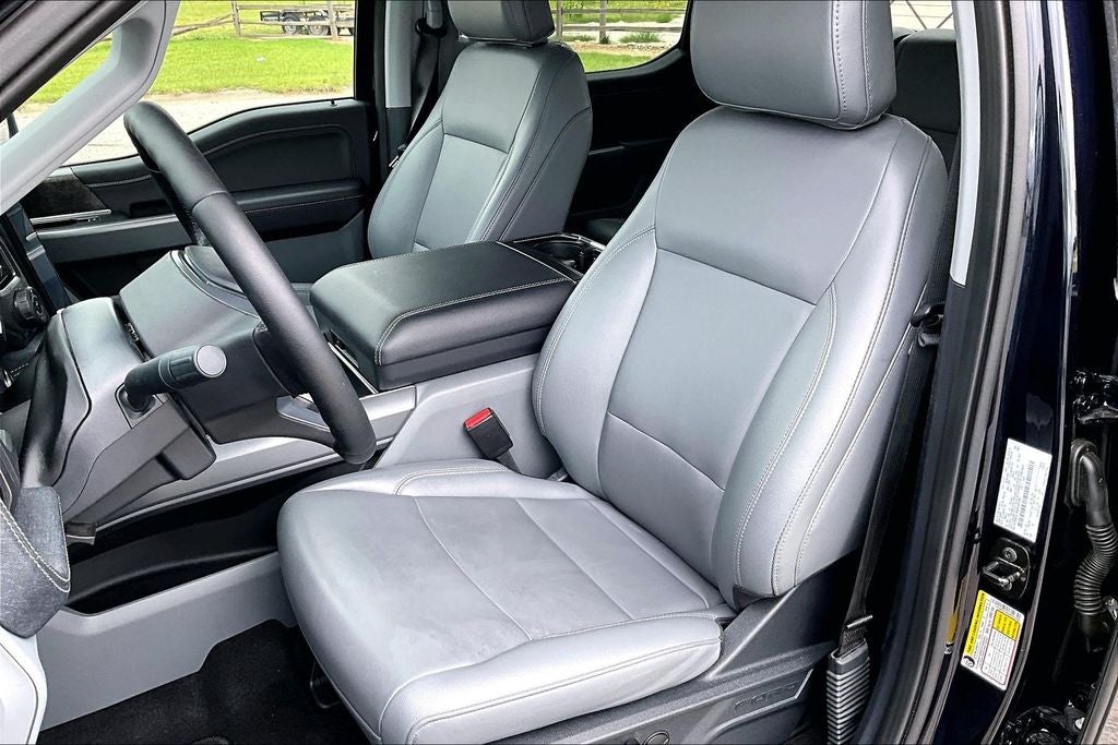 2025 Ford F-150 Flash