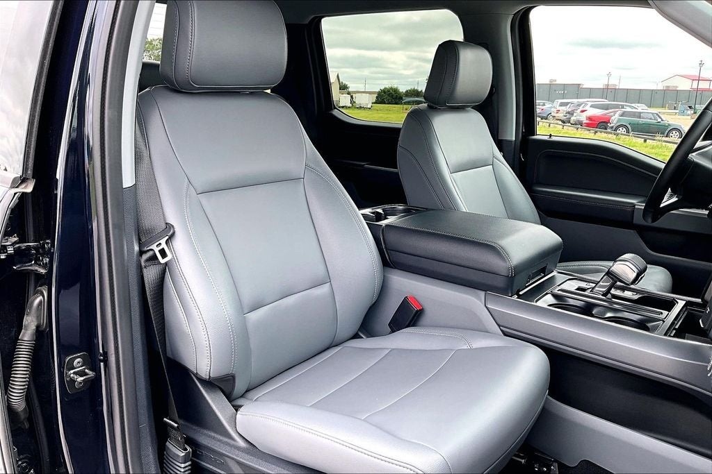 2025 Ford F-150 Flash