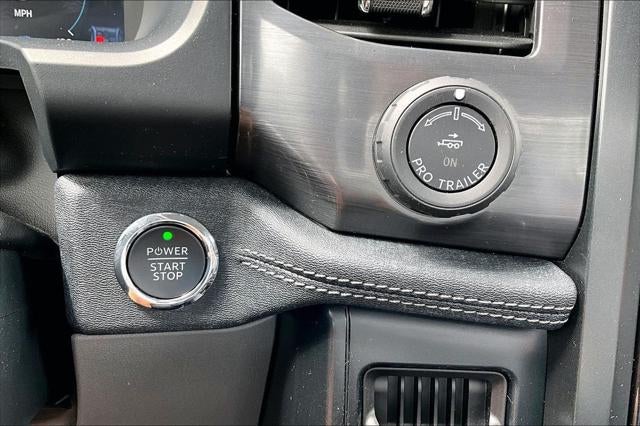 2025 Ford F-150 Flash