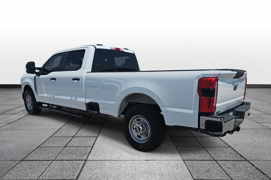 2023 Ford F-350 XL