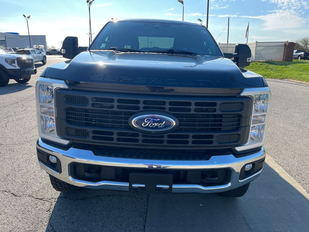 2023 Ford F-350SD XL