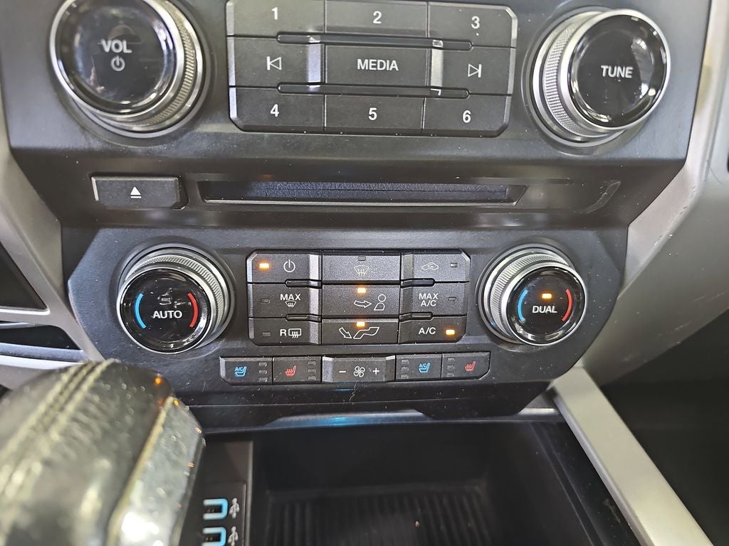 2017 Ford F-150 Lariat