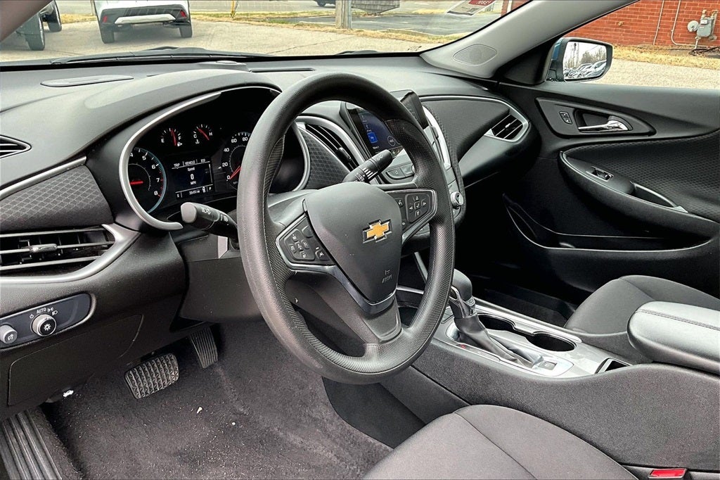 2025 Chevrolet Malibu LT 1LT