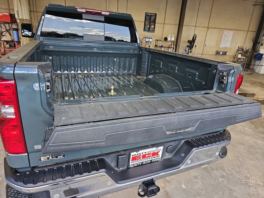 2025 Chevrolet Silverado HD LT