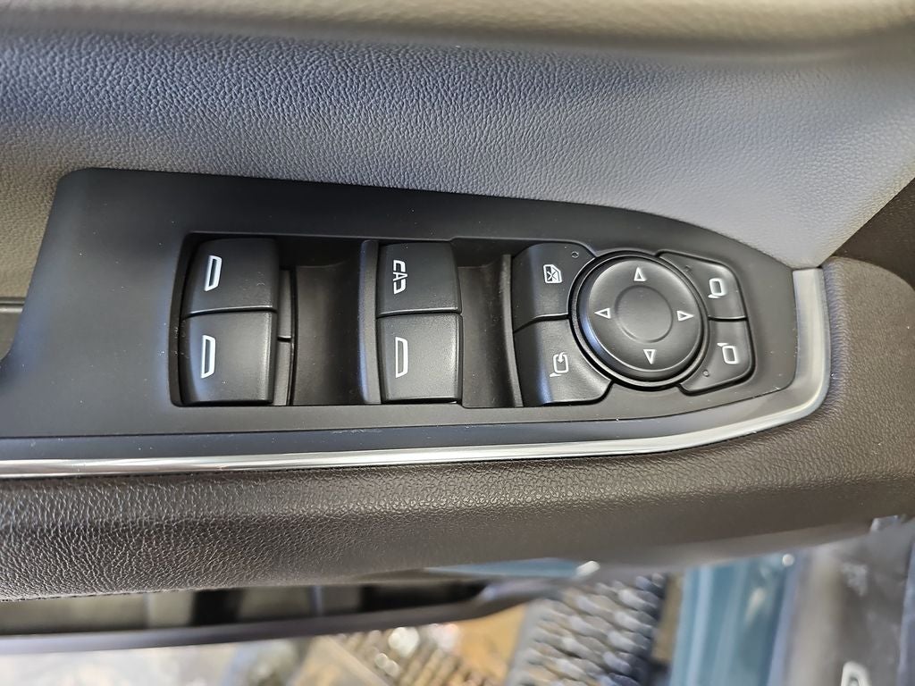2025 Chevrolet Silverado HD LT