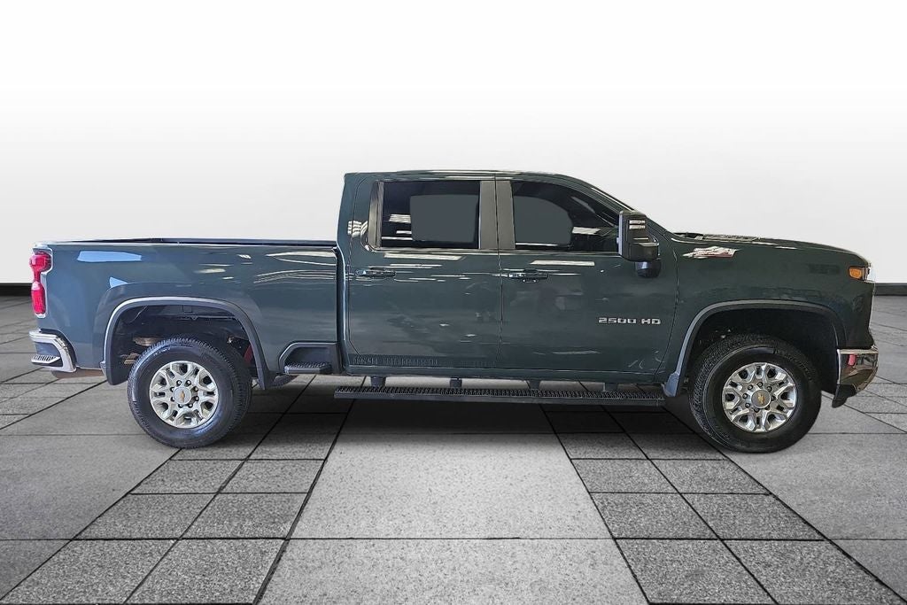 2025 Chevrolet Silverado HD LT