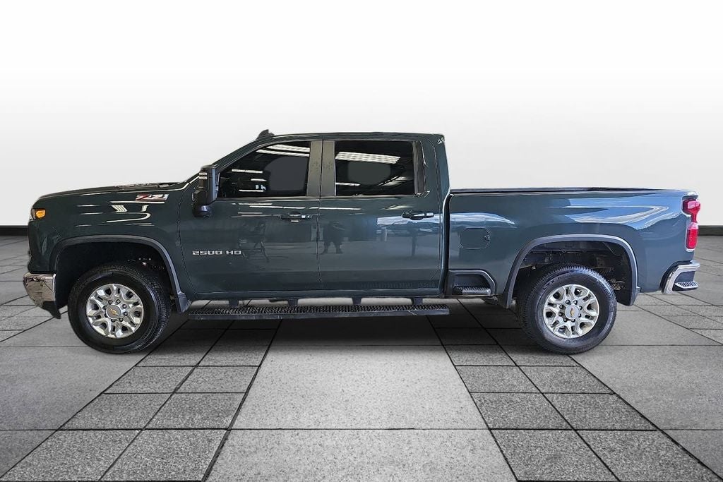 2025 Chevrolet Silverado HD LT