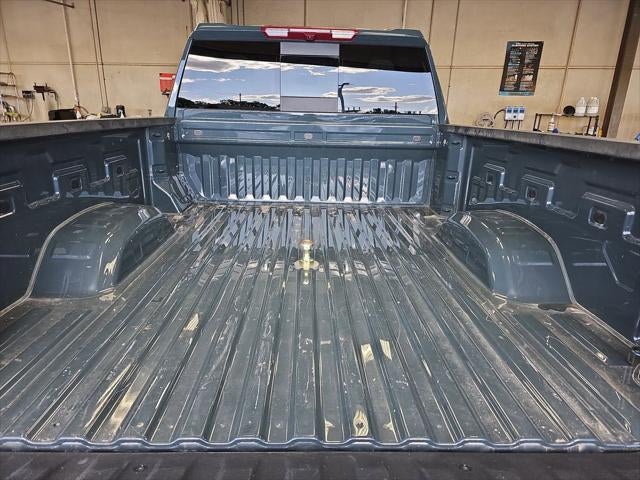 2025 Chevrolet Silverado HD LT