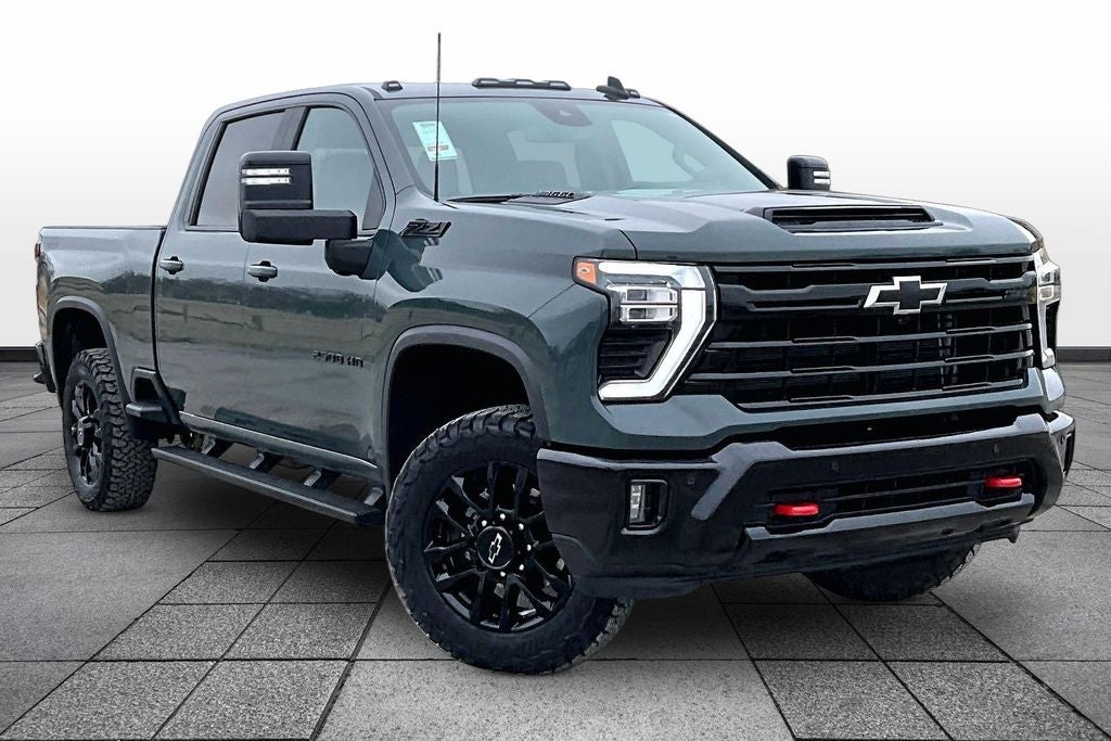 2025 Chevrolet Silverado HD LT