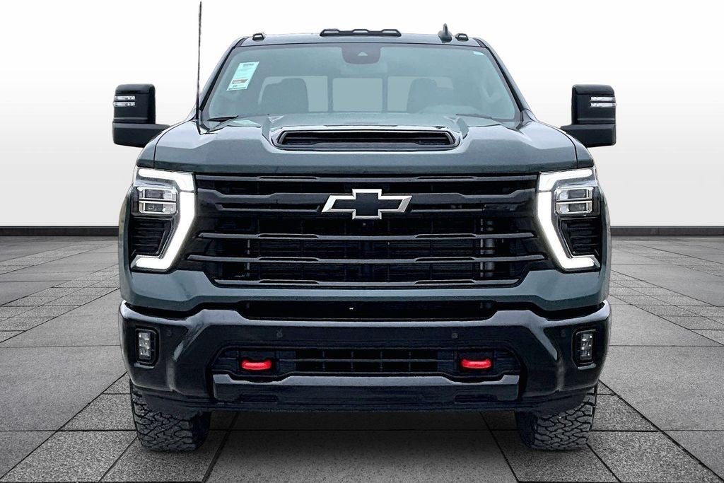 2025 Chevrolet Silverado HD LT