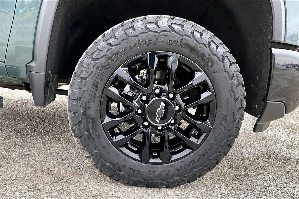 2025 Chevrolet Silverado HD LT