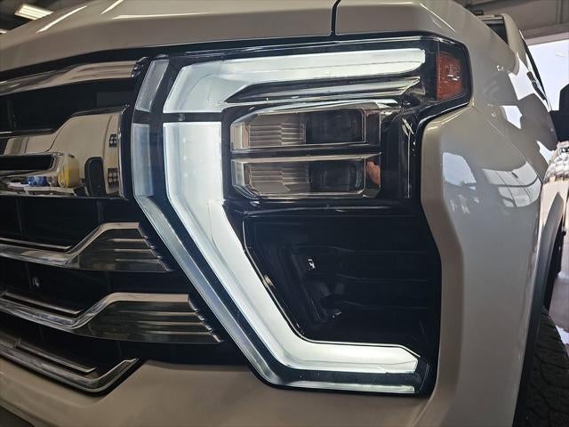 2024 Chevrolet Silverado HD High Country